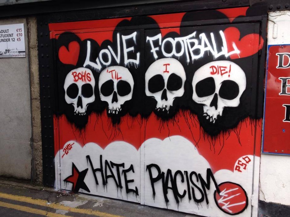 lovefootballhateracism
