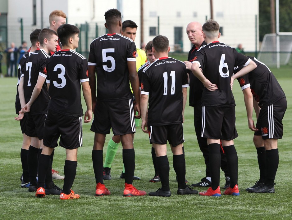 Jimmy Mowlds addresses Bohs-SKB U17s
